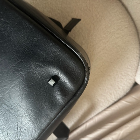 BEIS Weekender Bag - Picture 6 of 9